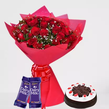 30-Red Blooms With Choco Treats